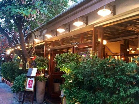 Agora Restaurant-Bar