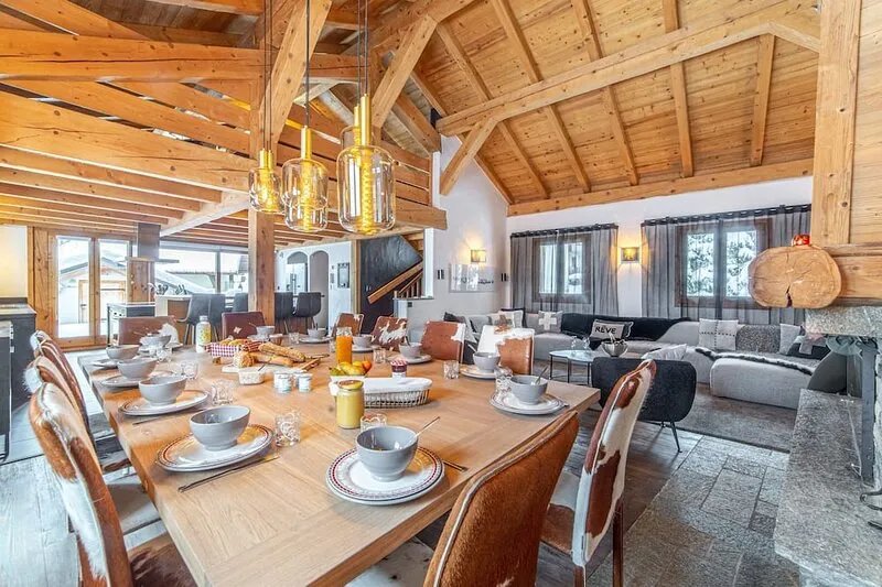 Magnificent luxury chalet for families or groups. Well being guaranteed