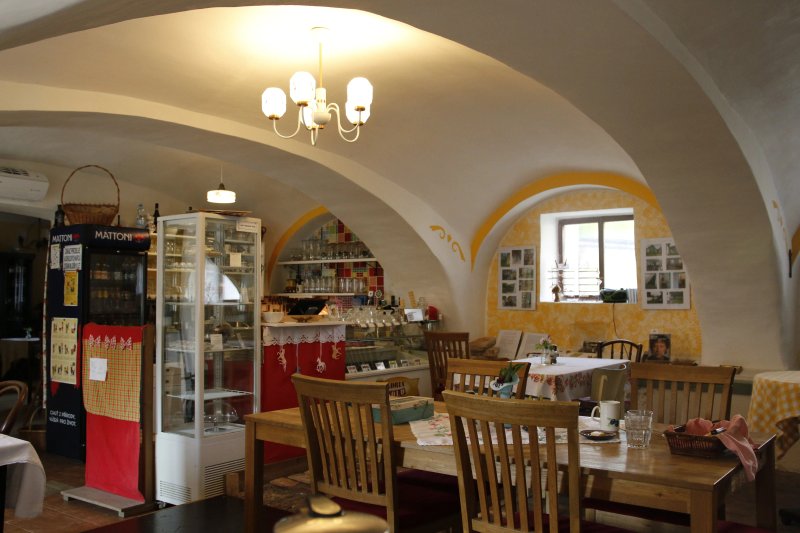 U KONE - Literarni kavarna