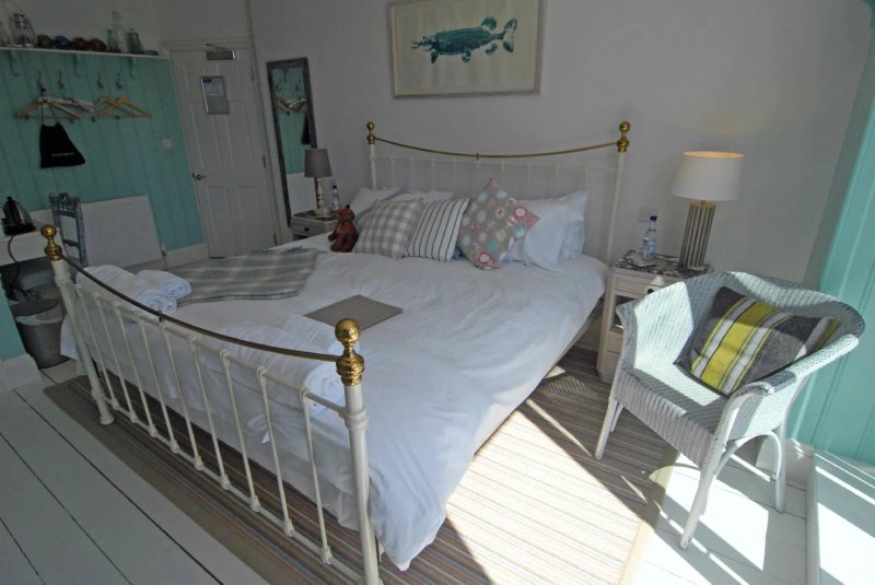 Lulworth Cove Inn