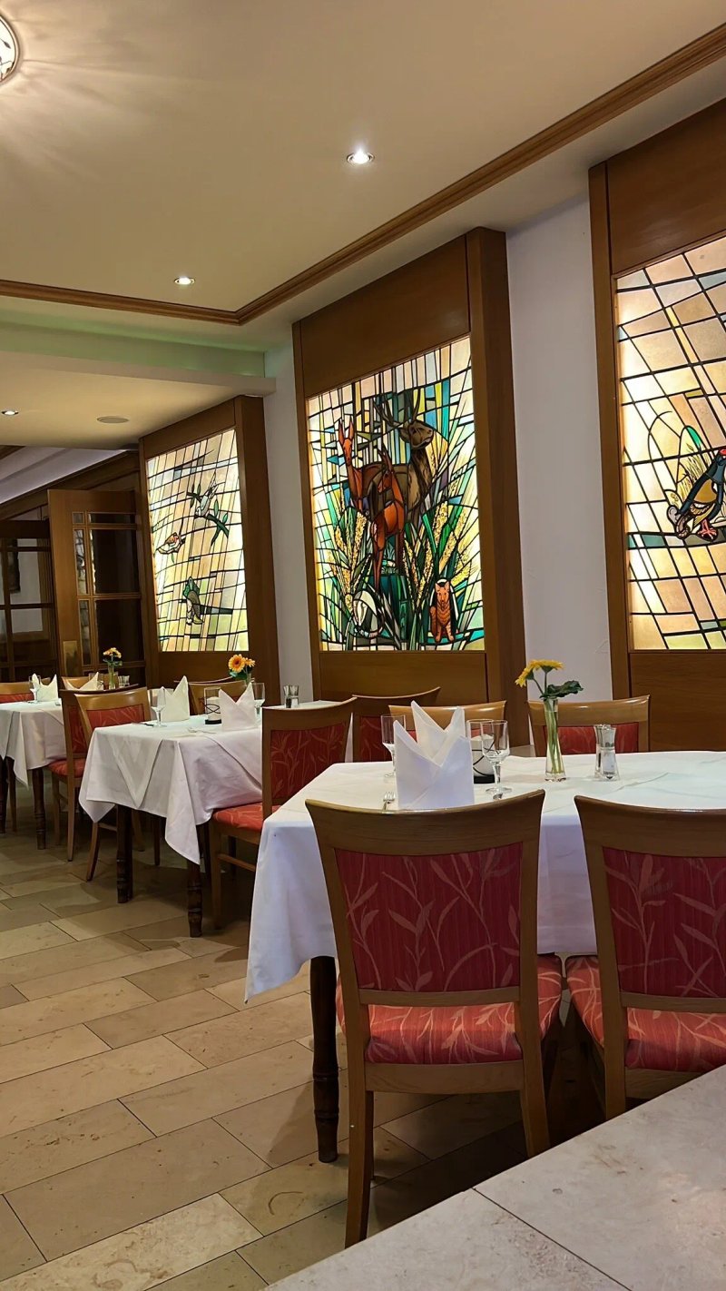 Wald Cafe Hotel
