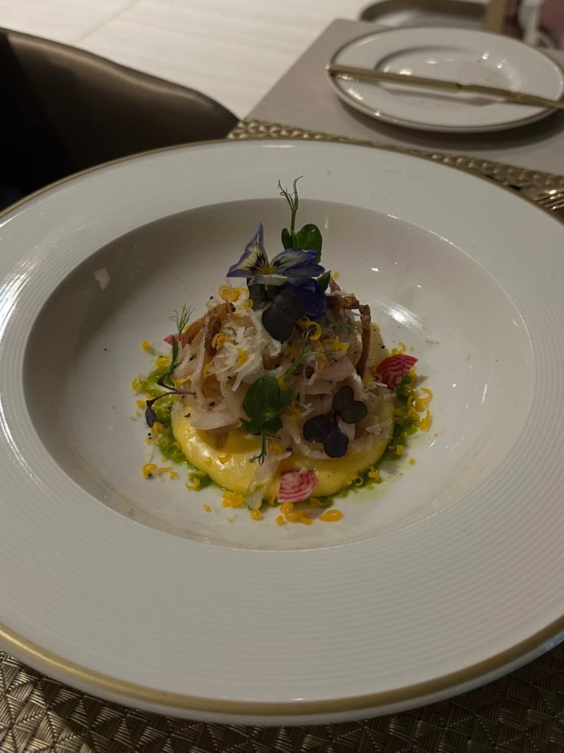 Ezra Fine Dining Restaurant
