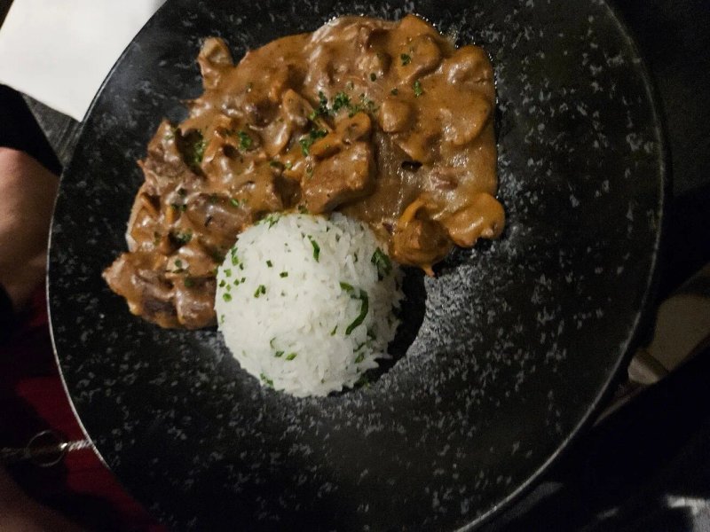 Laguna Kitchen & Bar