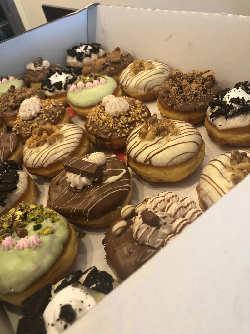 Zwiit Cravings - Churros & Donuts