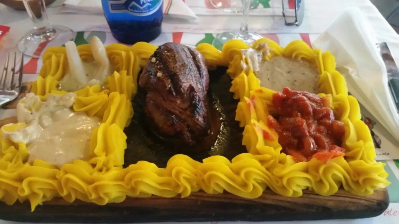 Roma Pizzeria and Steak House