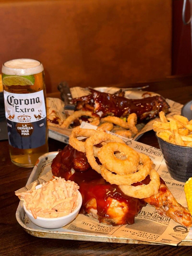 Big Jays Smoke House & Grill