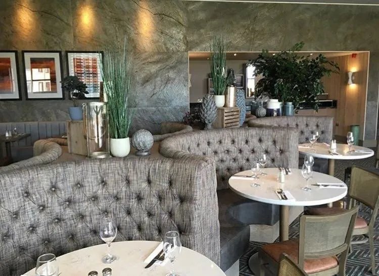 Riverside Lodge Hotel