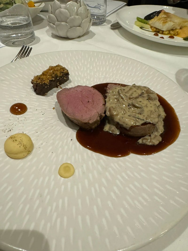 McNean House & Restaurant