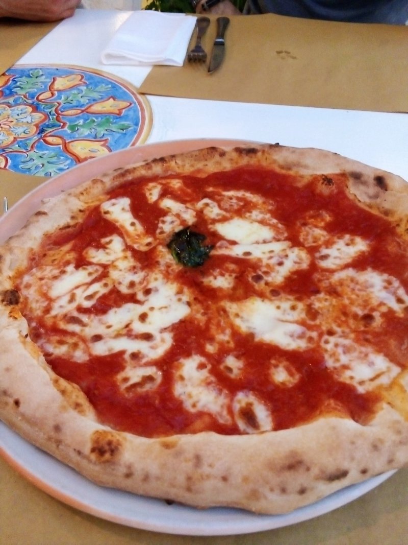Pizzeria Restaurant Donn'Amalia