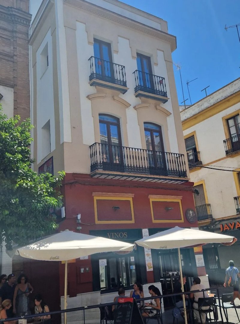 Patio San Eloy - Las Columnas