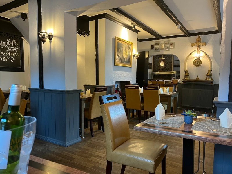 Hamilton Arms -Nava Thai