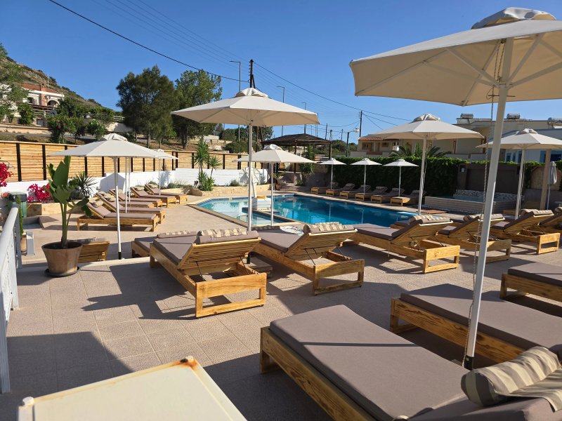 Amazones Villas Apartments
