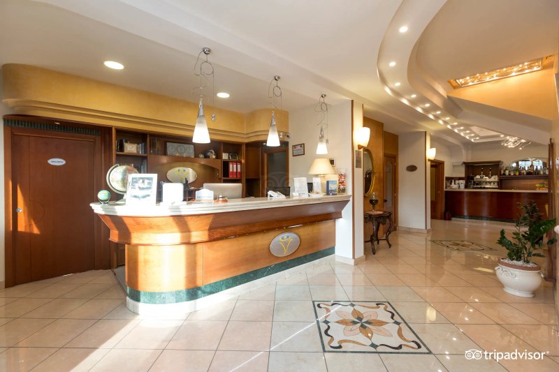Ranch Palace Hotel