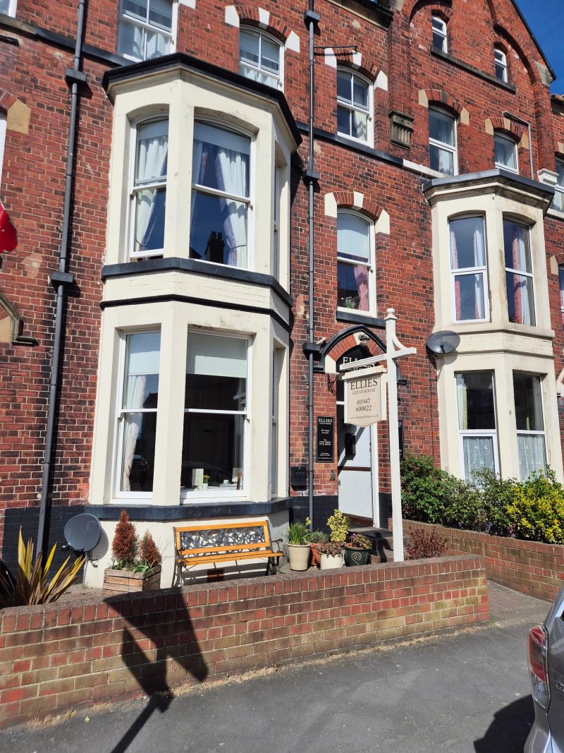 Ellies Guesthouse