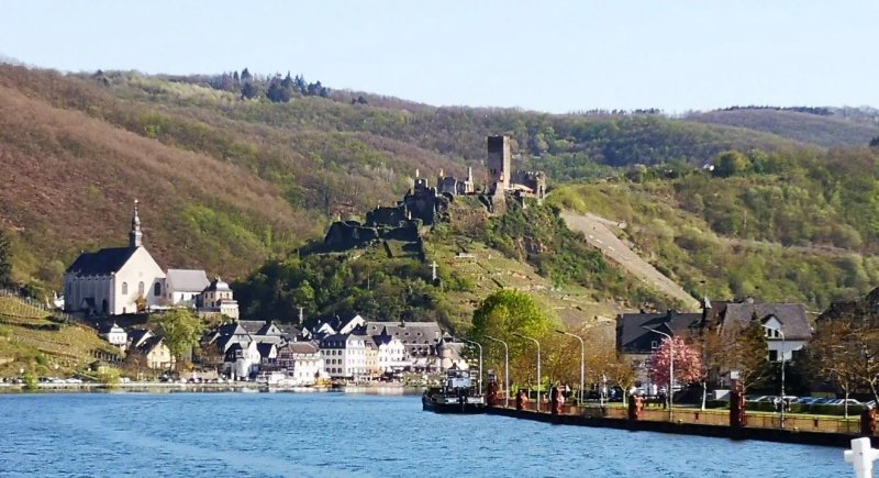 Hotel Haus Burg Metternich