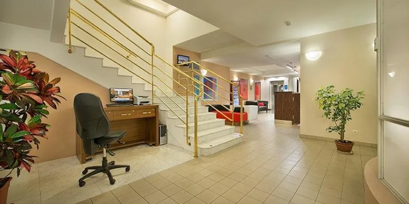 EA Hotel Julis