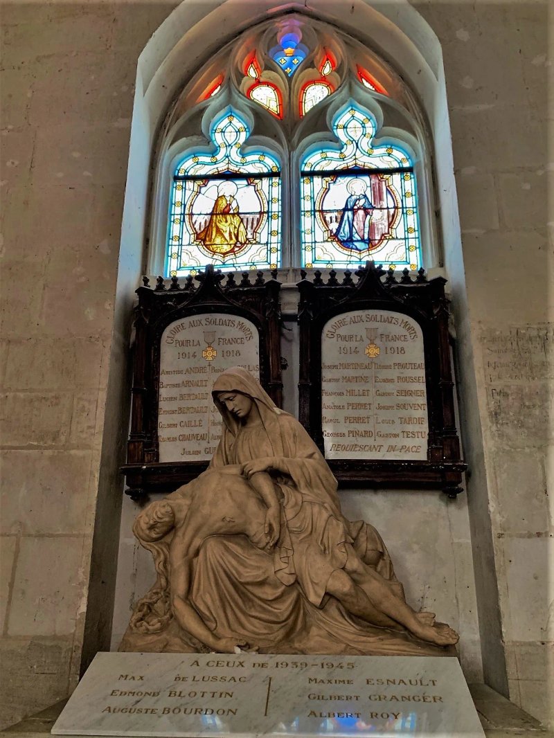 L'Eglise de Sainte-Catherine-de-Fierbois