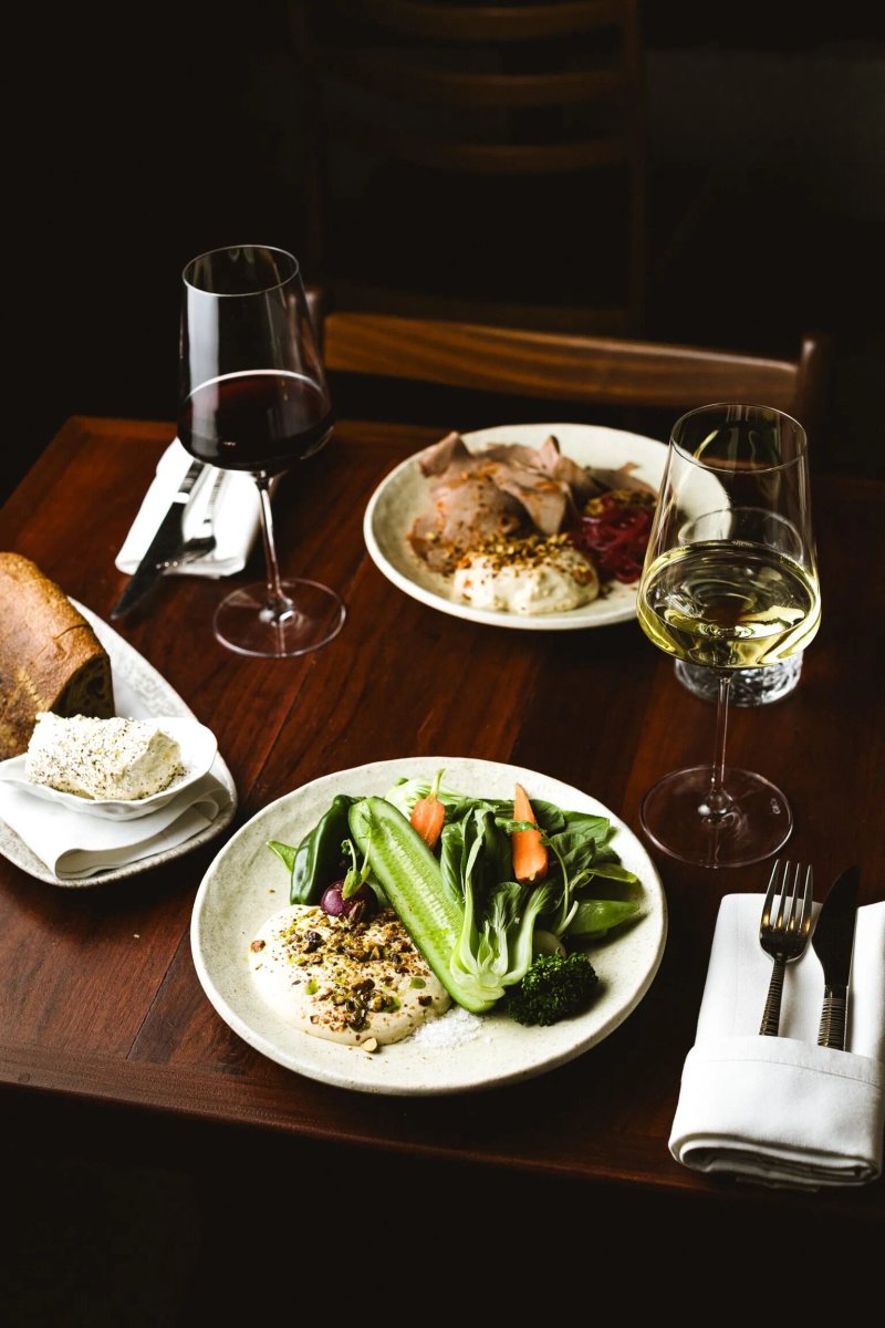 Mriya Neo Bistro