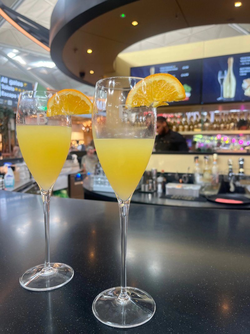 Bottega Prosecco Bar Stansted Airport
