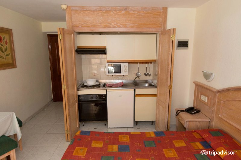 Park Plaza Apartments