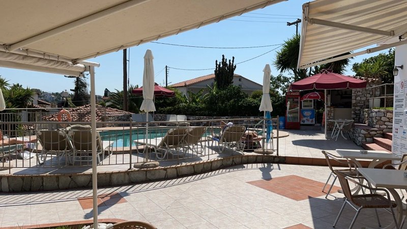 Rea Hotel