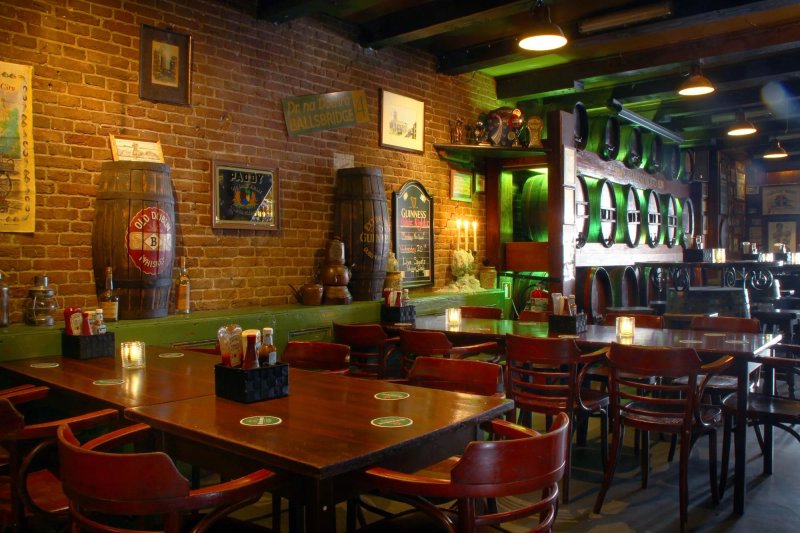 Molly Malone's Irish Pub