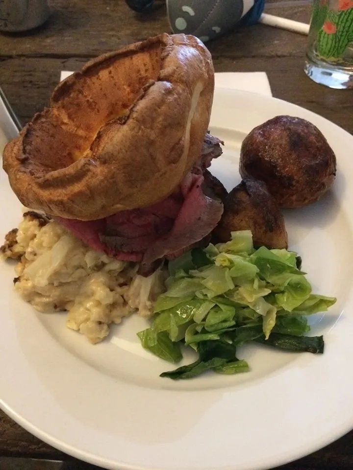 The Holford Arms - Pub and Dining