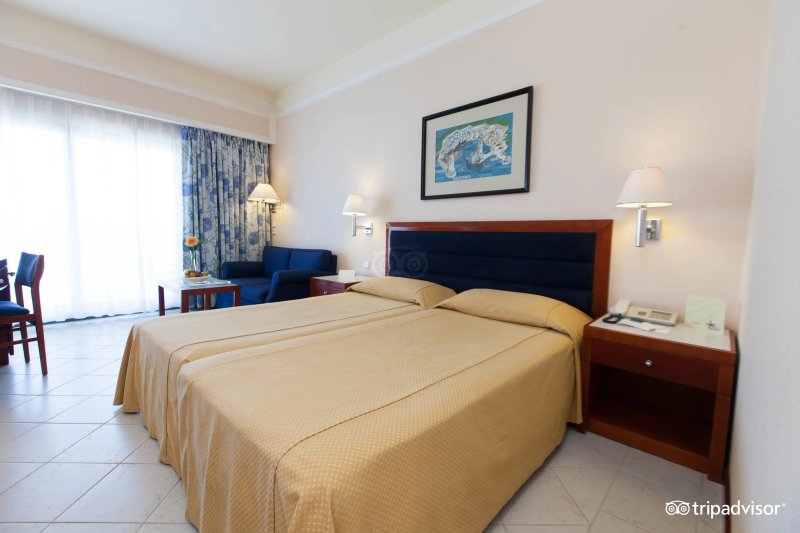 Hotel Mediterranean