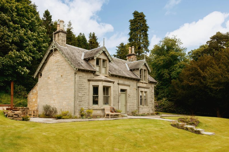 Penicuik Estate Houses & Cottages