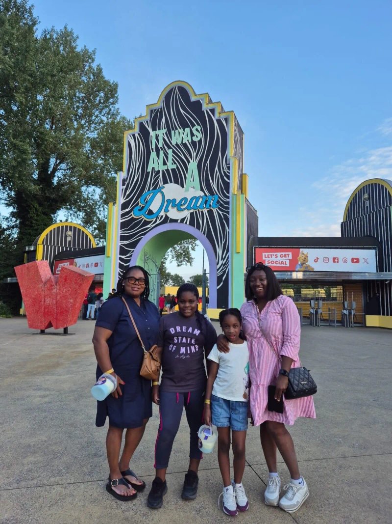 Walibi Village