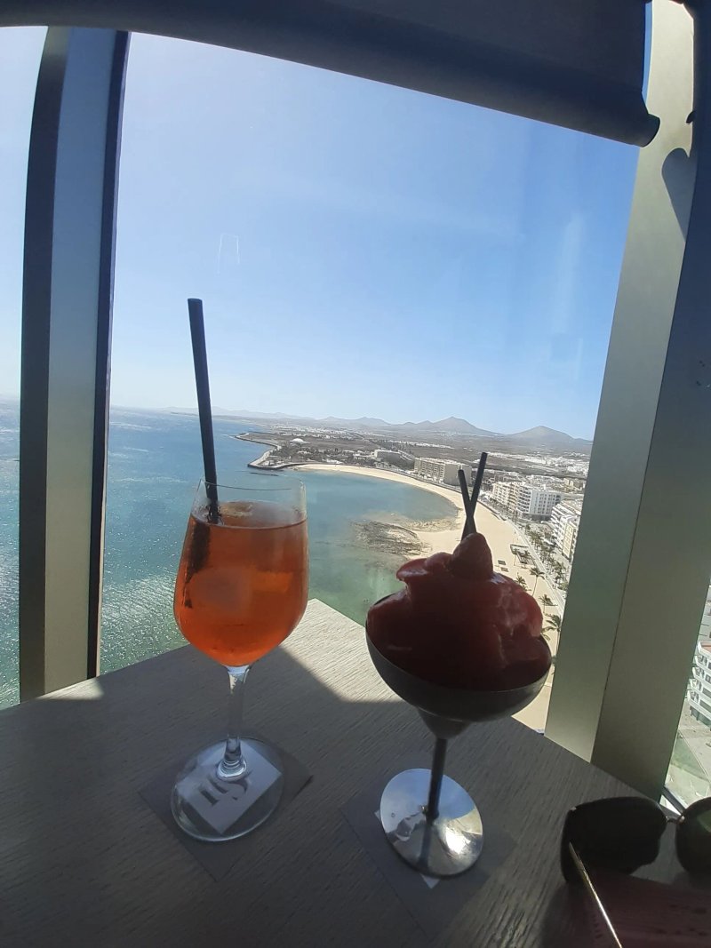 BLUE 17 ROOF TOP BAR