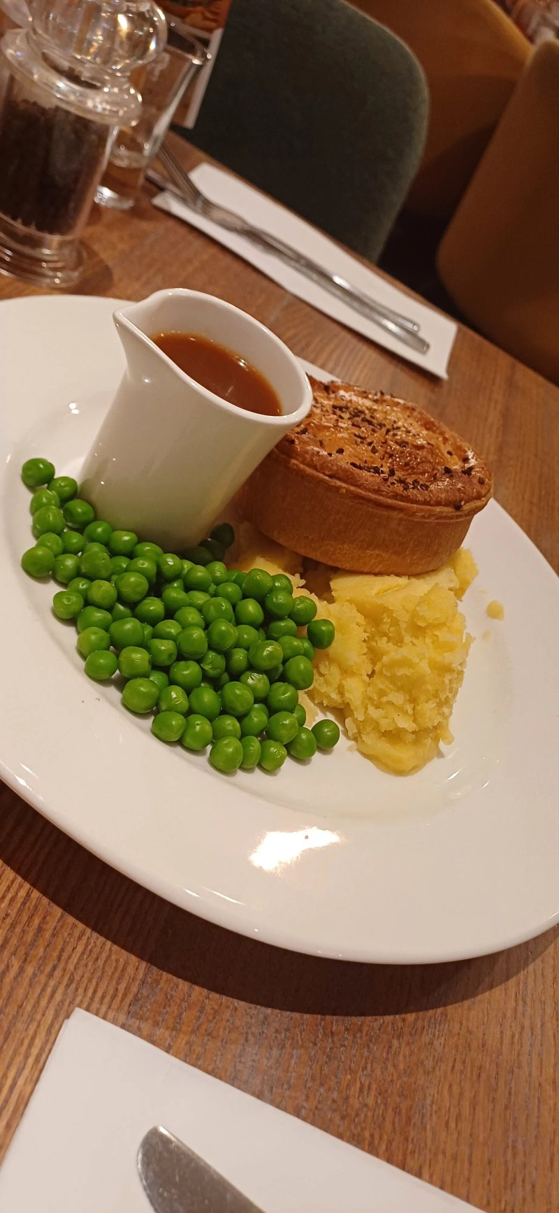 Three Piers Cookhouse + Pub