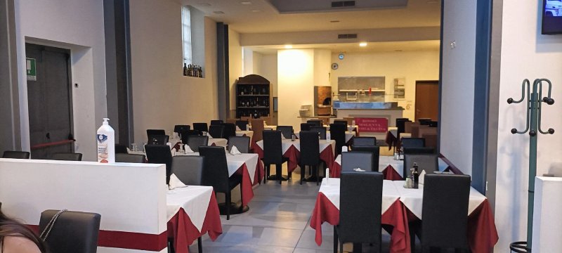 Ristorante Pizzeria Rosso Magenta