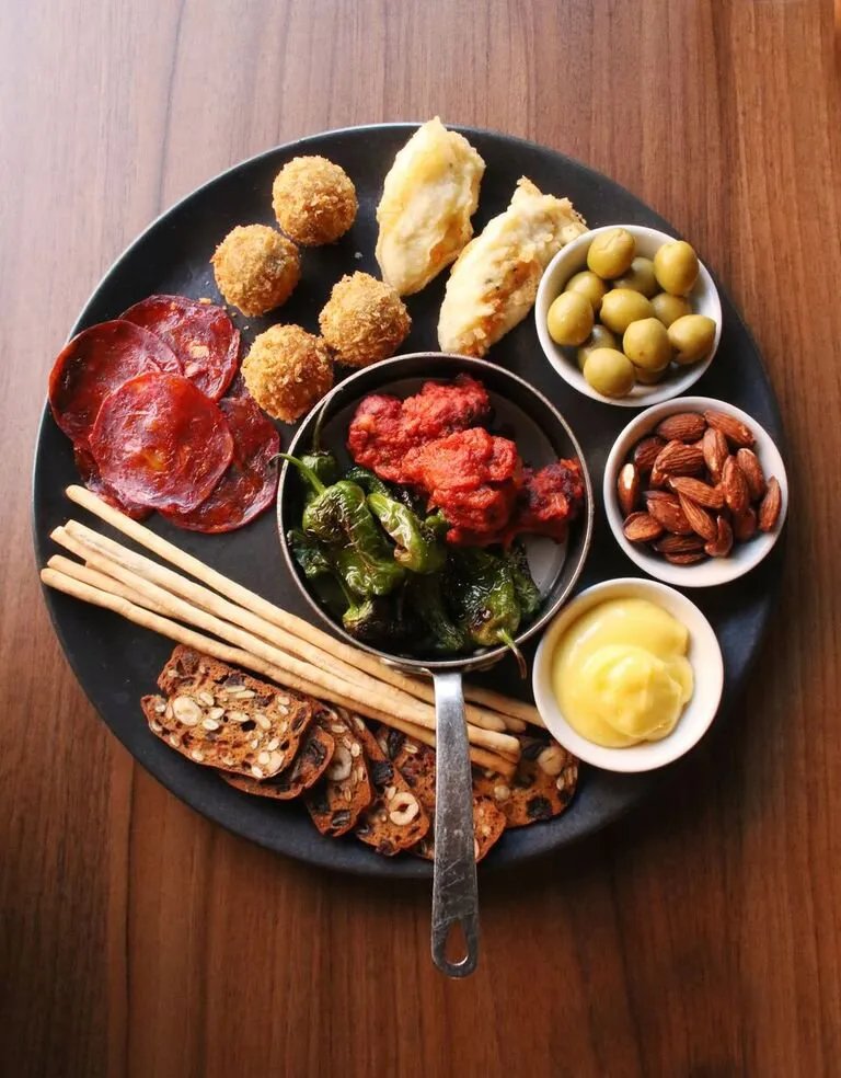 Loxley's Restaurant & Wine Bar