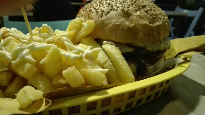 Carnivorous Panineria Hamburgheria