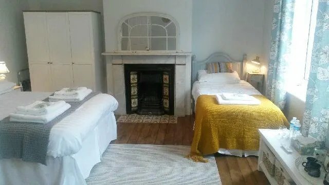 Sandsides Guest House