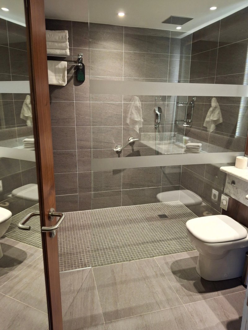 Iveagh Garden Hotel