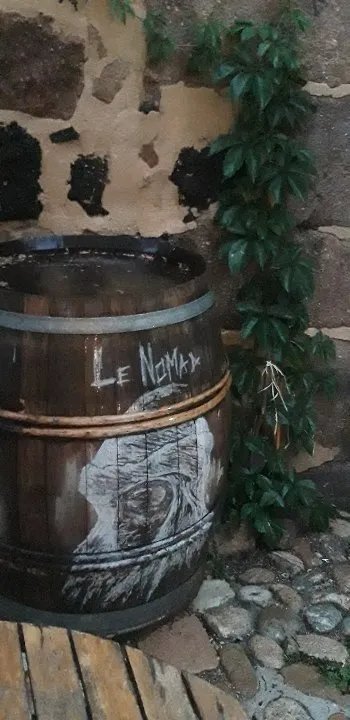 Le Nomad