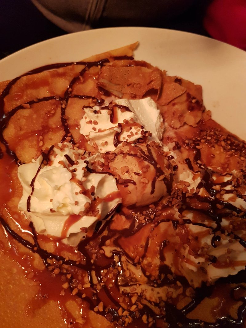 LABEL Crepe Bistro ( Port-Cergy)