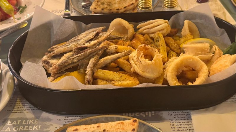 Meze Meze - Taverna