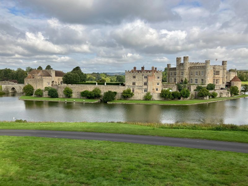 Knight's Glamping at Leeds Castle