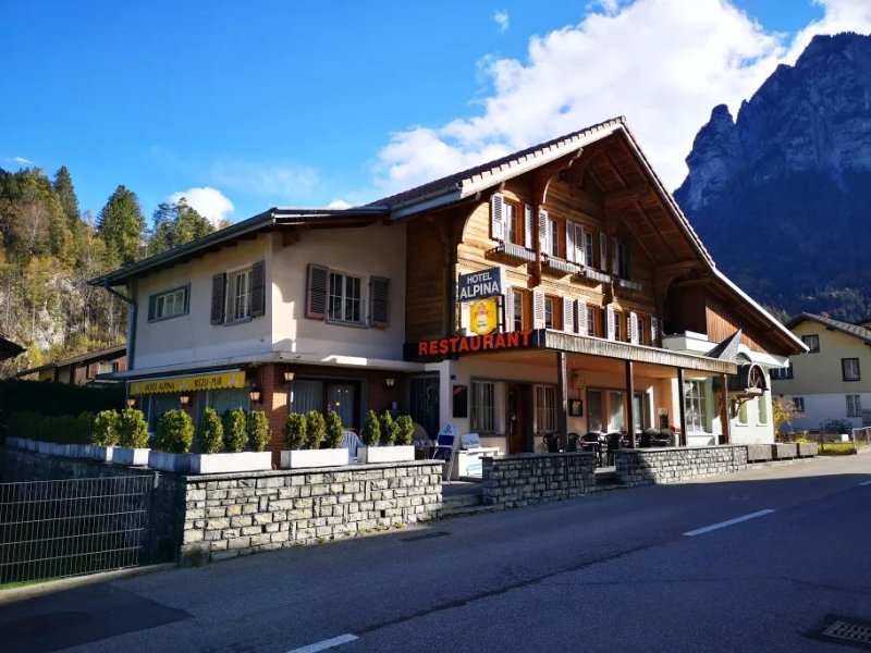 Hotel-Restaurant Alpina