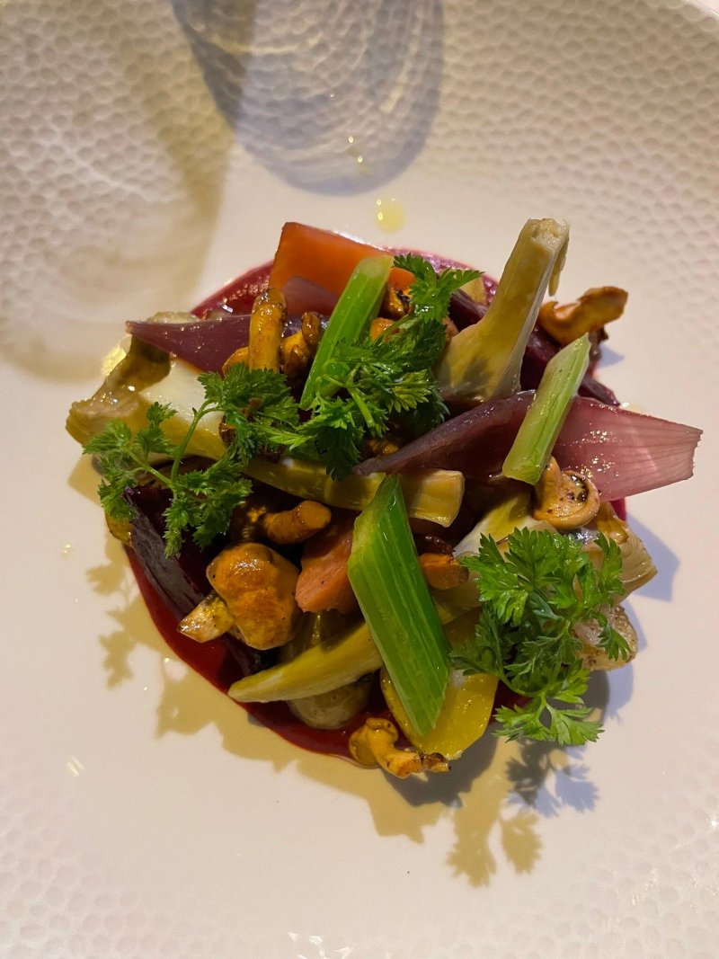 M Restaurant