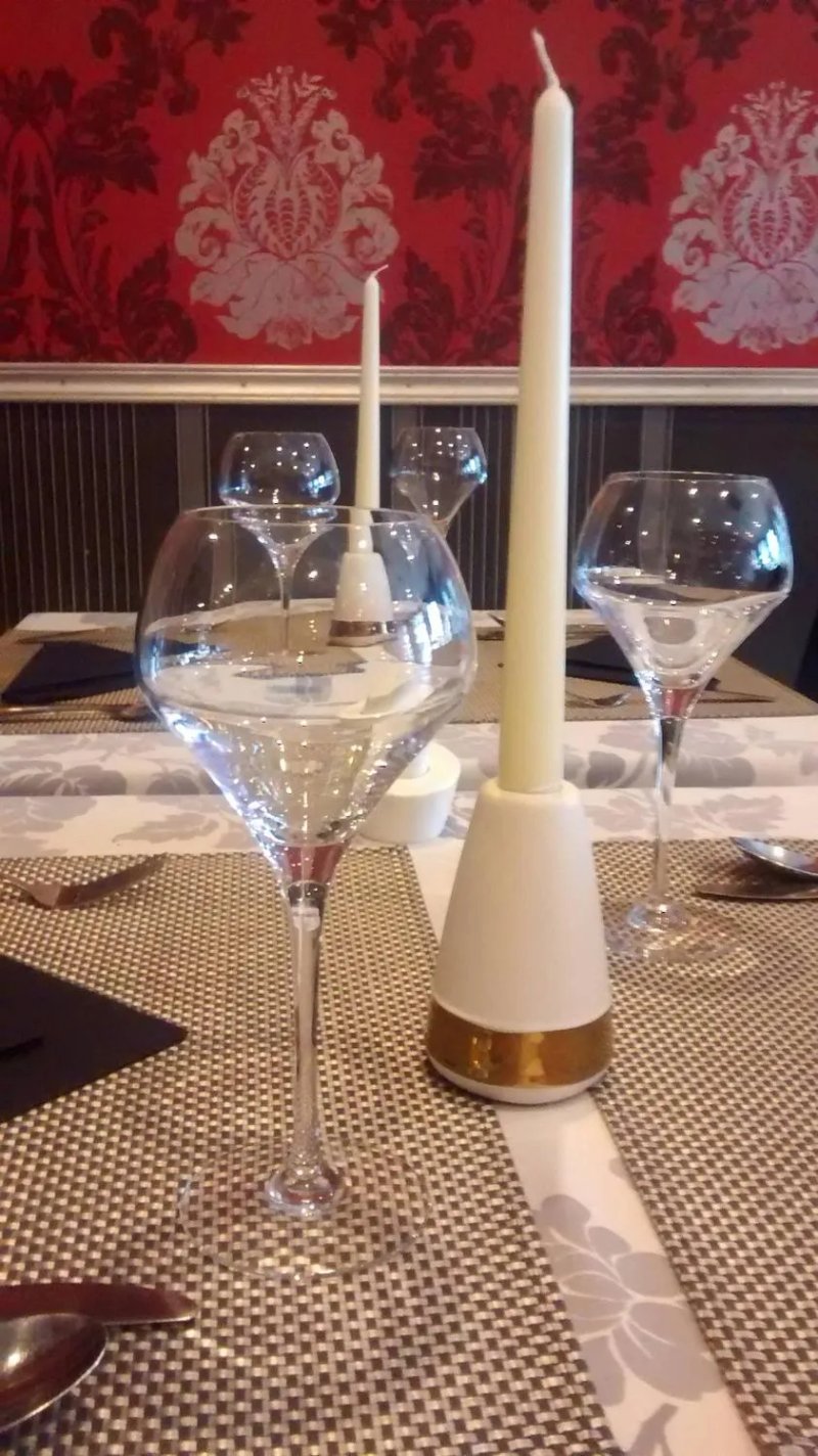 Le Chandelier