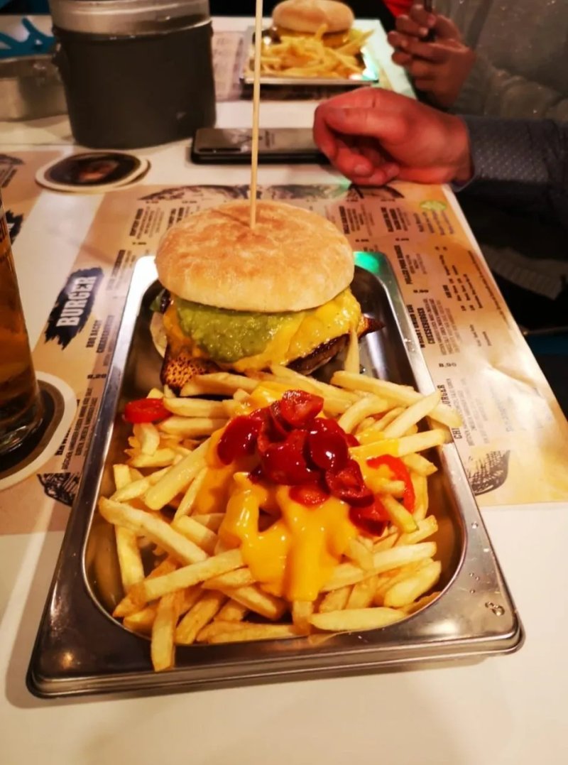 M43 Burger Bar BQ