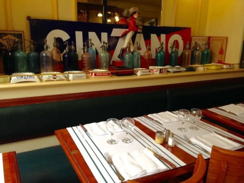 Cafe de la Banque