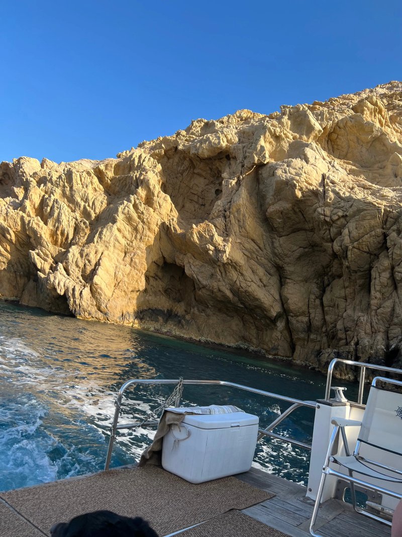 Apéro en mer à Ile Rousse à bord de Hors Pistes