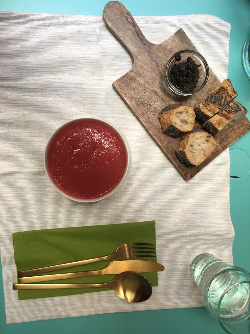 Le Comptoir d'Alex at L' APPARTEMENT by Nana Ki