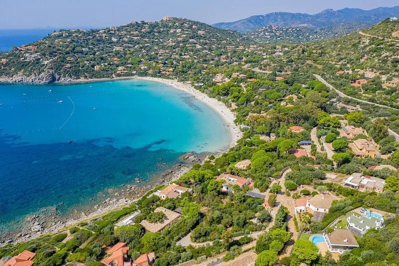 Villa Smeralda - Salt water pool, Sea view, Mediterranean nature 200 mt from sea
