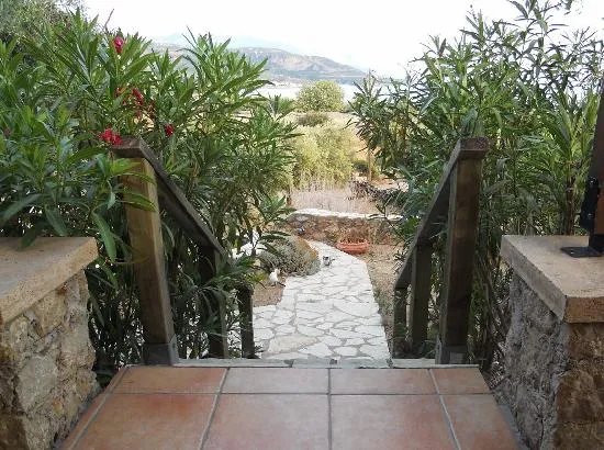Kripia Holiday Villas